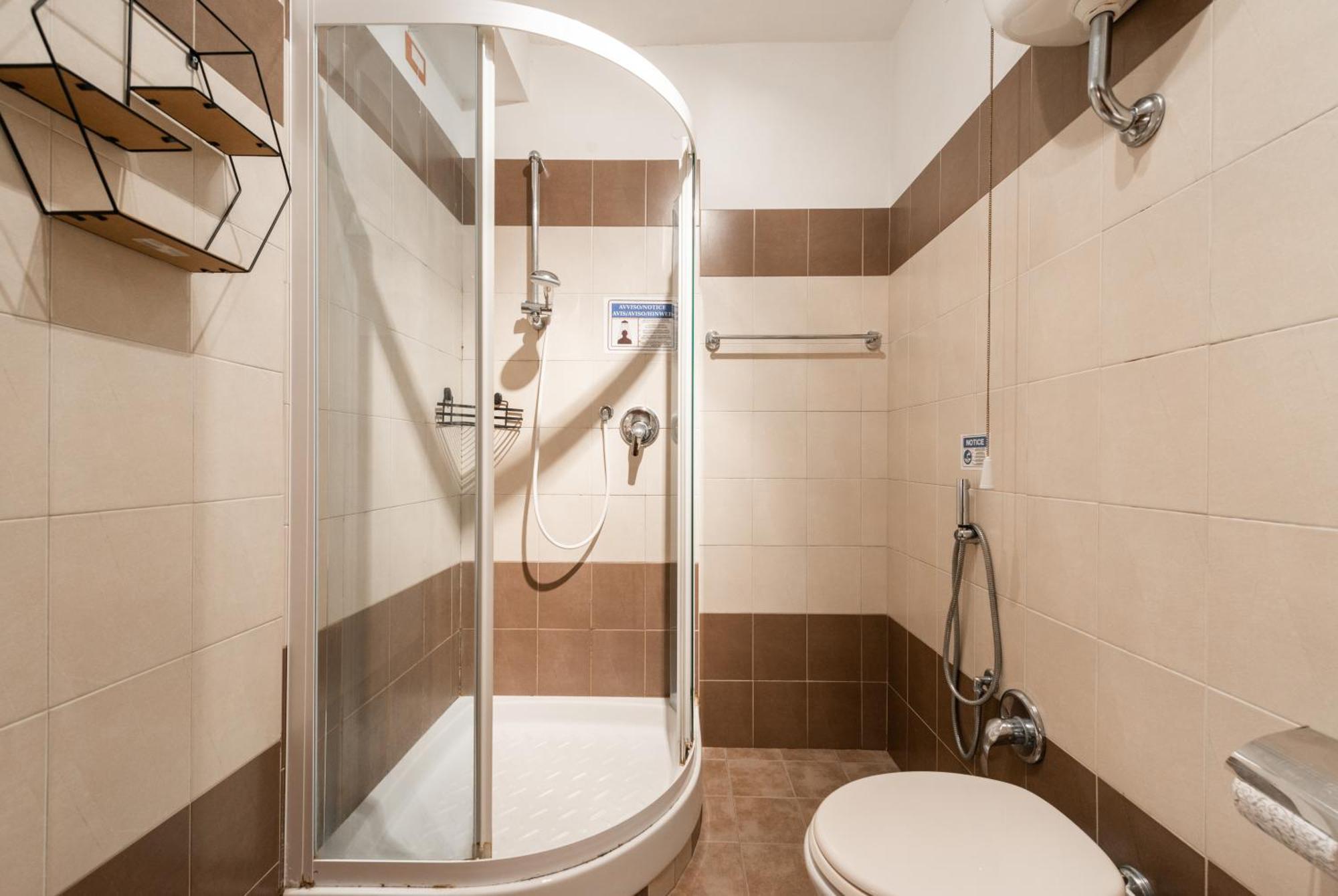 Rome'S Best Holidays Guest House Экстерьер фото